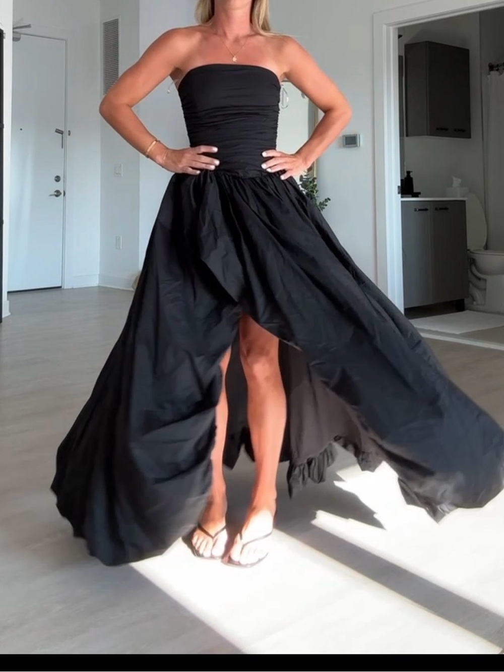Strapless Black High-Slit Jillian Maxi Evening Gown Babyboo - Picture 7 of 7